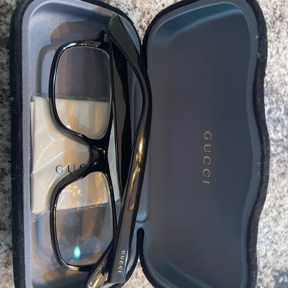 Gucci Rectangular Eyeglasses Frames Black Gg0006o… - image 2